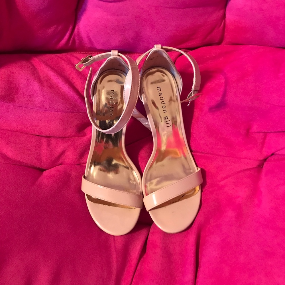 Nude heels